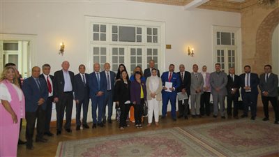 العربي للملكية الفكرية يشارك لجنة الاقتصاد الأخضر بمجلس الوحدة الاقتصادية