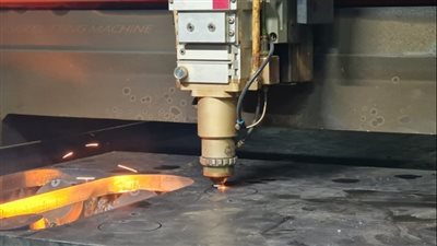 وزير الري يتابع موقف تحديث أنظمة وأجهزة التشغيل والتحكم في قناطر إسنا الجديدة