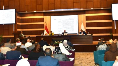 محافظ جنوب سيناء يتابع الموقف التنفيذي للمشروعات الجاري تنفيذها