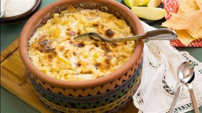 سهلة التحضير.. طريقة عمل أم علي بالجلاش والمكسرات