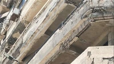 العناية الإلهية تنقذ عشرات الموطنين من الموت إثر انهيار عقار بكورنيش الإسكندرية