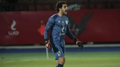 عبد الملك: مصطفى شوبير لا يستحق الجلوس إحتياطياً في الأهلي 