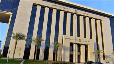 وزارة العمل تعلن عن فرص عمل في الإمارات|تفاصيل 