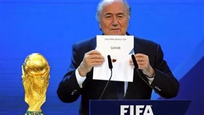 بلاتر: هذا أفضل لاعب في تاريخ كرة القدم 