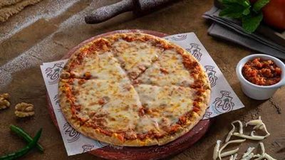 من المطبخ اللبناني| طريقة عمل مناقيش محمرة بالجبنة