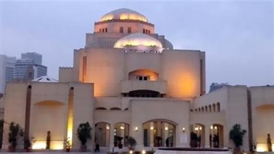 كلاسيكيات موسيقية عالمية على المسرح الصغير.. الليلة