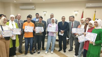 محافظ شمال سيناء يعتمد نتيجة الشهادة الإعدادية بنسبة نجاح 81 ٪