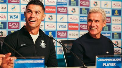 مدرب النصر السعودي يوجه رسالة لطاقم حكام نهائي كأس الملك