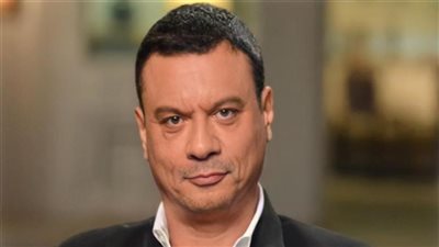 عباس أبو الحسن.. الحزن يخيم على أسرة السيدة الراحلة بعد إصابتها بارتجاح فى المخ 