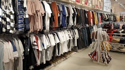 10 فوائد لشراء الملابس بالجملة لشركتك