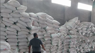 ضبط مصنع أعلاف بدون ترخيص بمركز القنطرة غرب بالإسماعيلية