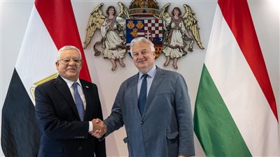  عبد الوهاب عبد الرازق يلتقي 