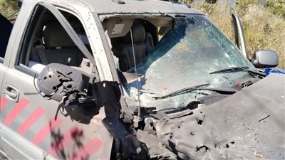 صور سيارة الإسعاف التي استهدفها الاحتلال وقتل قائدها جنوب لبنان