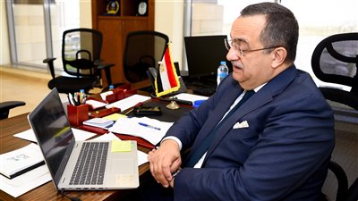 تنسيق مع وزارتي الخارجية والتعليم العالي لاعتماد شهادات الطلاب المصريين في قرغيزستان