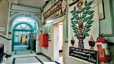 الوفد في زيارة أول دار للإذاعة المصرية بالشريفين