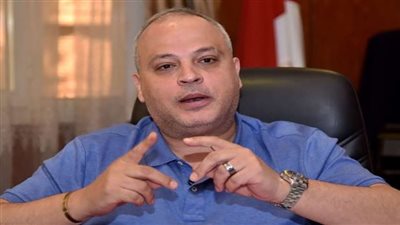 بعد سرقة شقته على يد خادمته.. تامر عبدالمنعم مطلوب على 