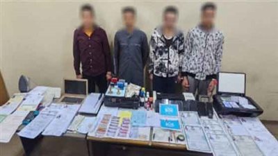 القبض على عصابة تزوير المحررات الرسمية في الجيزة