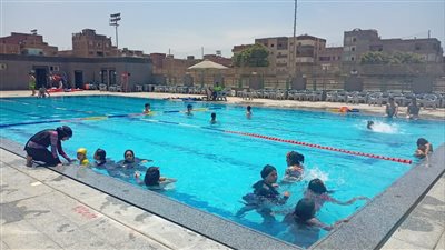 وكيل شباب القليوبية يشكل لجنة لمتابعة حمامات السباحة بالخانكة