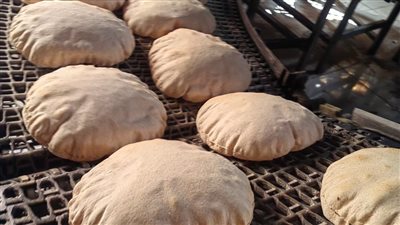 زيادة سعر رغيف العيش بمخابز الدقهلية.. والغضب يسيطر على الأهالي