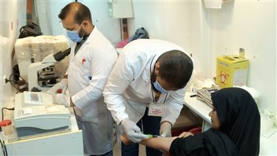 توقيع الكشف الطبي على 1425 مواطن بالمنيا 