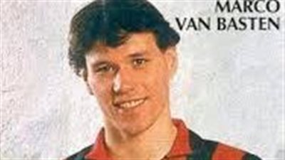 أساطير اليورو: ماركو فان باستن فنان الكرة الهولندية