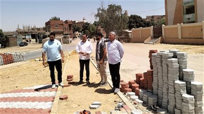 متابعة أعمال تركيب الإنترلوك وإزالة التعديات بطامية في الفيوم 