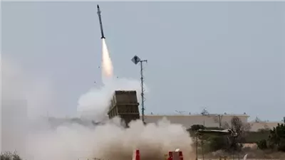 إسرائيل: سقوط 10 صواريخ أطلقت من لبنان باتجاه شمال الجولان