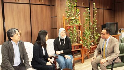 جامعة أسيوط تستقبل وفد المؤسسة اليابانية لبحث التعاون في المجالات الأكاديمية والبحثية