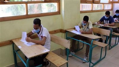 تحذير مهم للأمهات خلال التعامل مع الطلاب أثناء الامتحانات (فيديو)