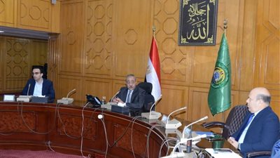 الإسماعيلية تناقش الاستعداد لتنفيذ التدريب العملي المشترك لمجابهة الأزمات والكوارث 