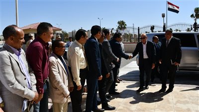 ممر شرفي لمحافظ جنوب سيناء لحصوله على وسام السياحة العربية من الدرجة الأولى