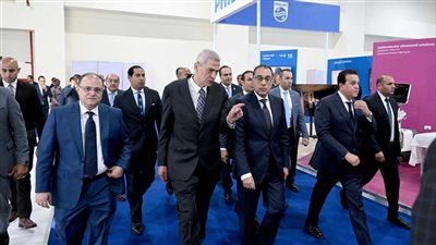 رئيس هيئة الدواء يبدأ لقاءاته على هامش المعرض والمؤتمر الطبي الإفريقي الثالث
