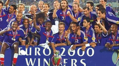 يورو ٢٠٢٤: النسخة الحادية عشر زين الدين زيدان يقود فرنسا للقبها الثاني