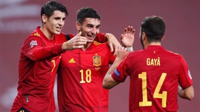 لافوينتي يعلن تشكيل إسبانيا أمام أيرلندا الشمالية 