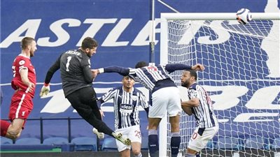 مدربه السابق: لم أدرب أليسون على هدفه في شباك بروميتش