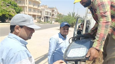 رئيس جهاز الشروق: إحلال وتجديد 200 عامود إنارة بالحى السابع بالمدينة
