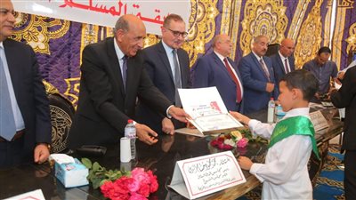 محافظ كفر الشيخ يشهد احتفالية تكريم الأطفال حفظة القرآن الكريم بقرية إبيانة