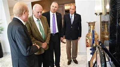 فودة يبحث استعدادات انعقاد الملتقى السنوي السادس للتأمين في شرم الشيخ