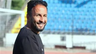 لافيينا يجدد الثقة في أحمد صلاح