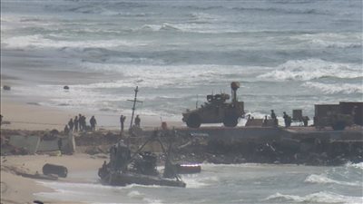 انجراف رصيف غزة.. 