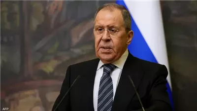 لافروف يختتم جولته الإفريقية ويصل إلى سان بطرسبرج لحضور المنتدى الاقتصادي الدولي
