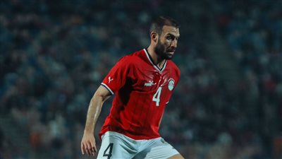 عمر كمال ينهي 