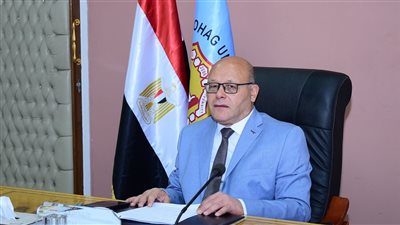 استئصال ورم بالجمجمة لشاب عشريني بمستشفى سوهاج الجامعي 