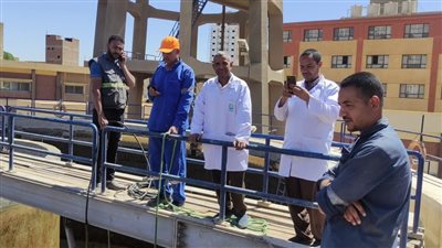 تطهير 62 مروقا و42 خزانا ارضيا بـ85 محطة مياه شرب بسوهاج