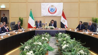 وزير صحة إيطاليا يثمن جهود مصر في توفير خدمات صحية ذات شمولية وجودة فائقة