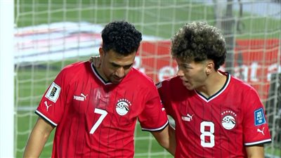 تريزيجيه يسجل هدف أول لمنتخب مصر أمام بوركينا فاسو