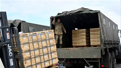 الولايات المتحدة ترسل مساعدات عسكرية جديدة بقيمة 225 مليون دولار إلى كييف