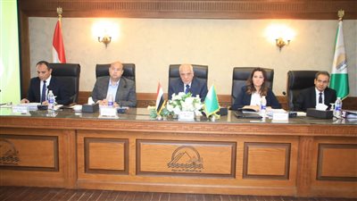 محافظ الجيزة يتابع الاستعدادات لاستقبال امتحانات شهاده الثانوية العامة