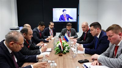 وزير التجارة يبحث مع نظيره الروسي ملفات التعاون المشترك بين البلدين