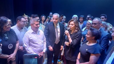 وزيرة الثقافة توجه بإعادة تقديم أوبريت العائلة المقدسة بجميع المحافظات 